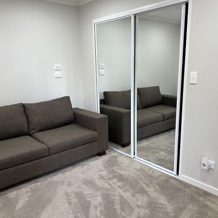 Guest Suite - Cosy Place In The Wattle Downs Auckland Dış mekan fotoğraf